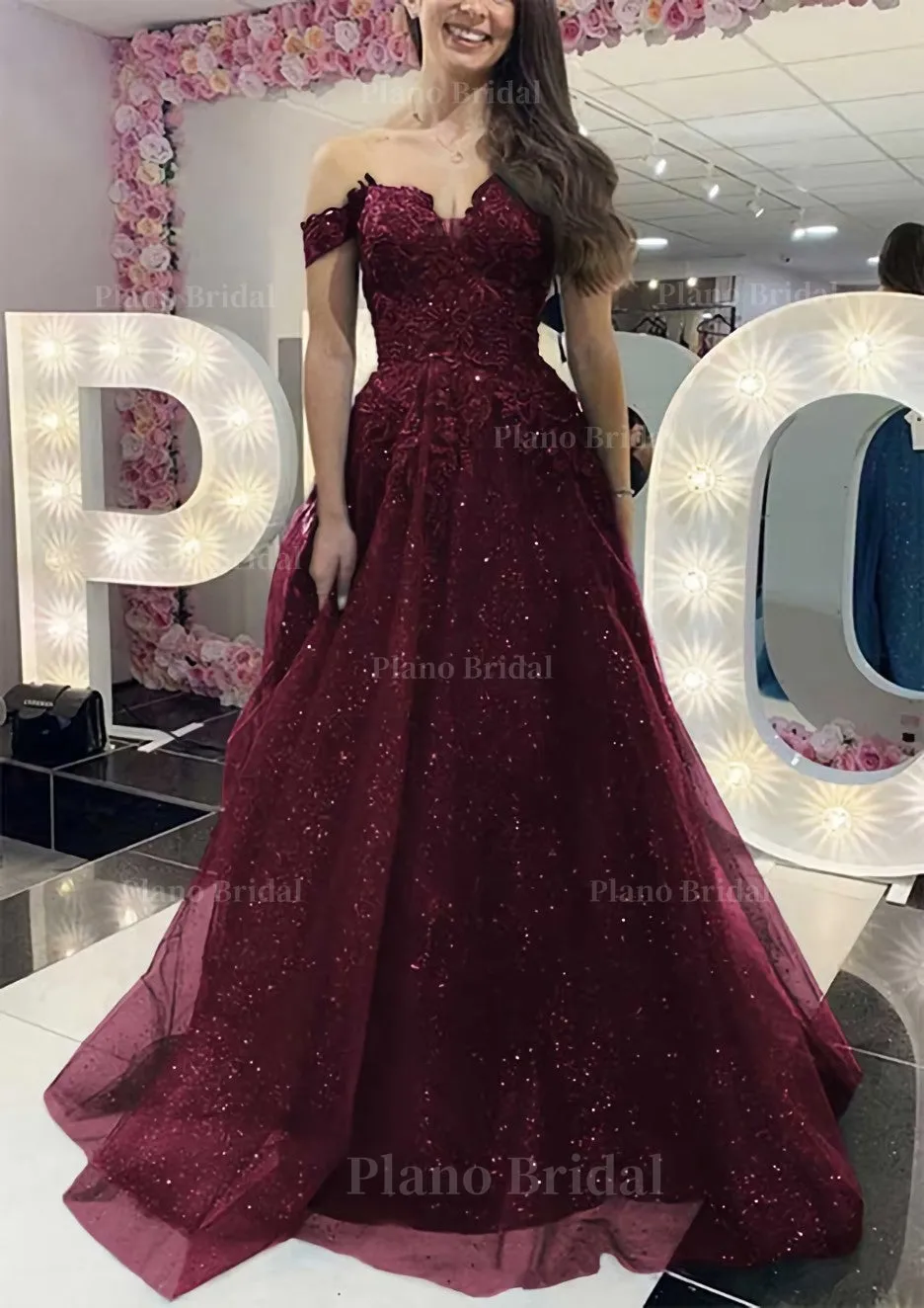 A-line Off-the-Shoulder Regular Straps Long/Floor-Length Tulle Prom Dress With Appliqued Glitter