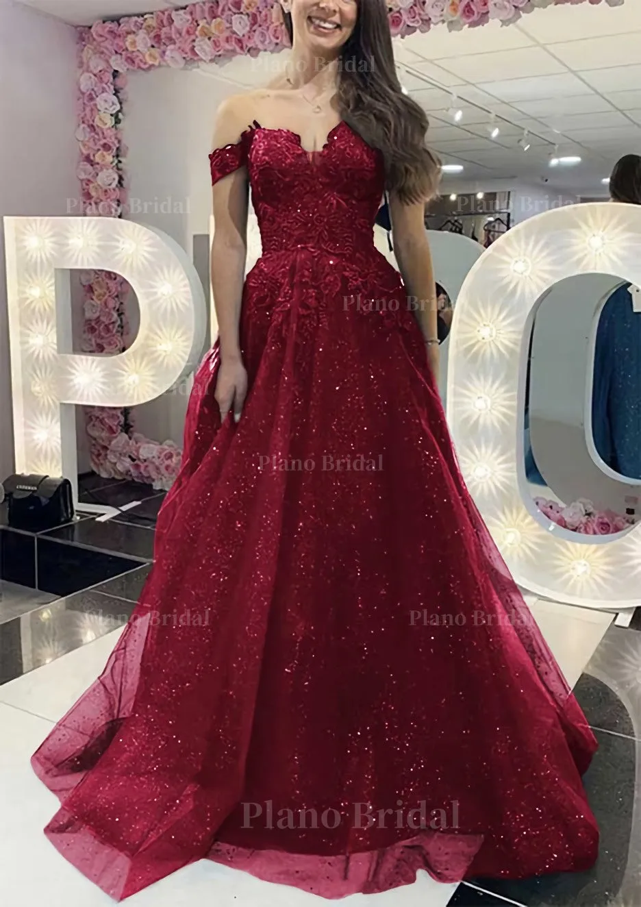 A-line Off-the-Shoulder Regular Straps Long/Floor-Length Tulle Prom Dress With Appliqued Glitter