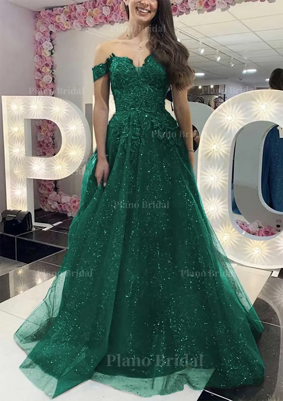 A-line Off-the-Shoulder Regular Straps Long/Floor-Length Tulle Prom Dress With Appliqued Glitter