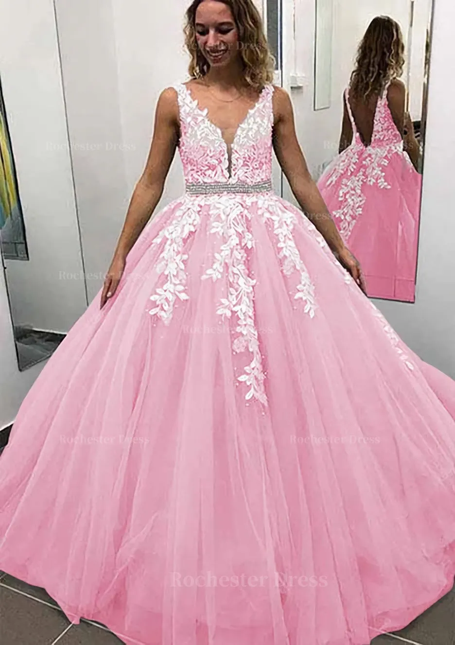 Ball Gown Sleeveless Long/Floor-Length Tulle Prom Dress With Lace Appliqued Beading