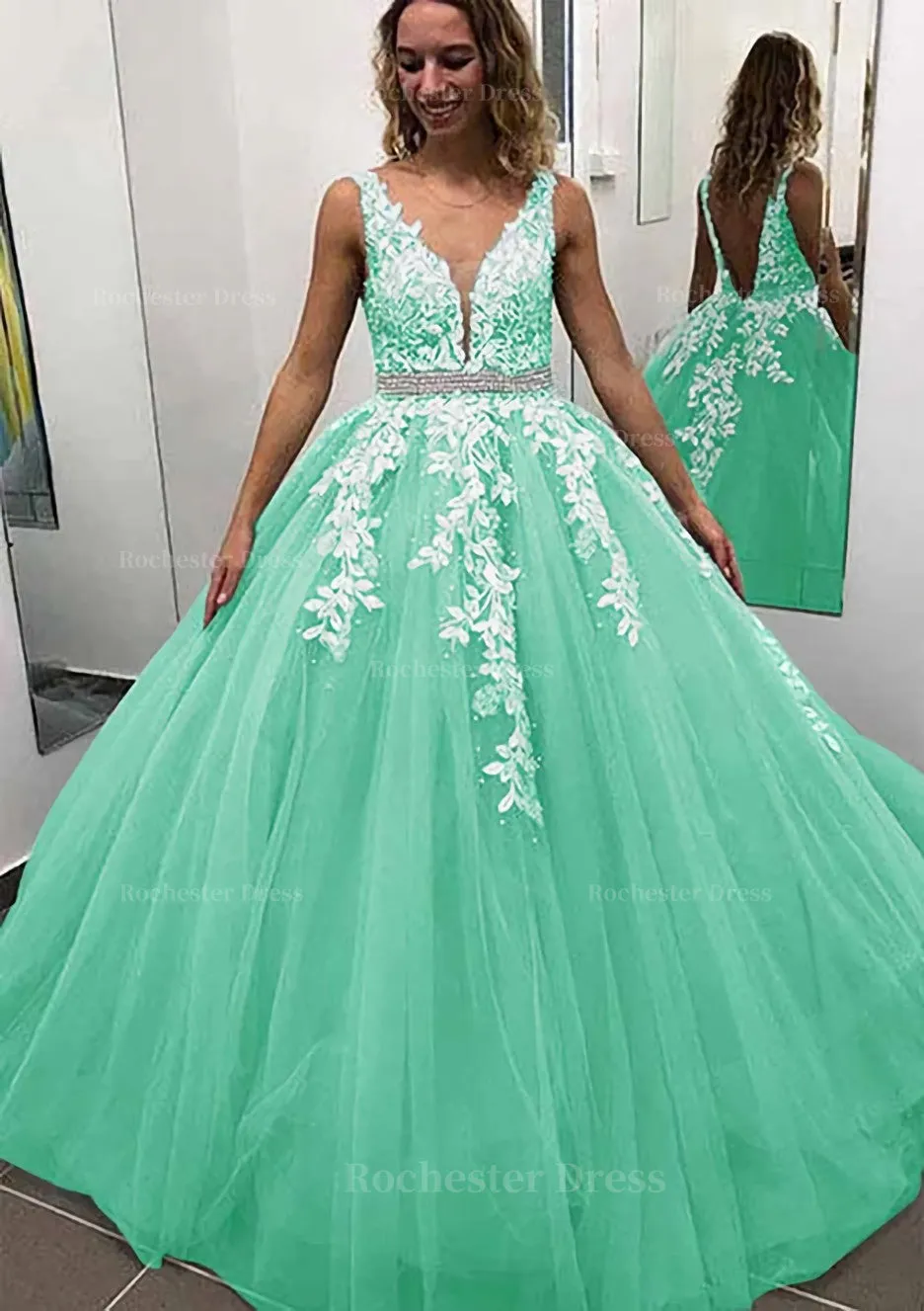 Ball Gown Sleeveless Long/Floor-Length Tulle Prom Dress With Lace Appliqued Beading