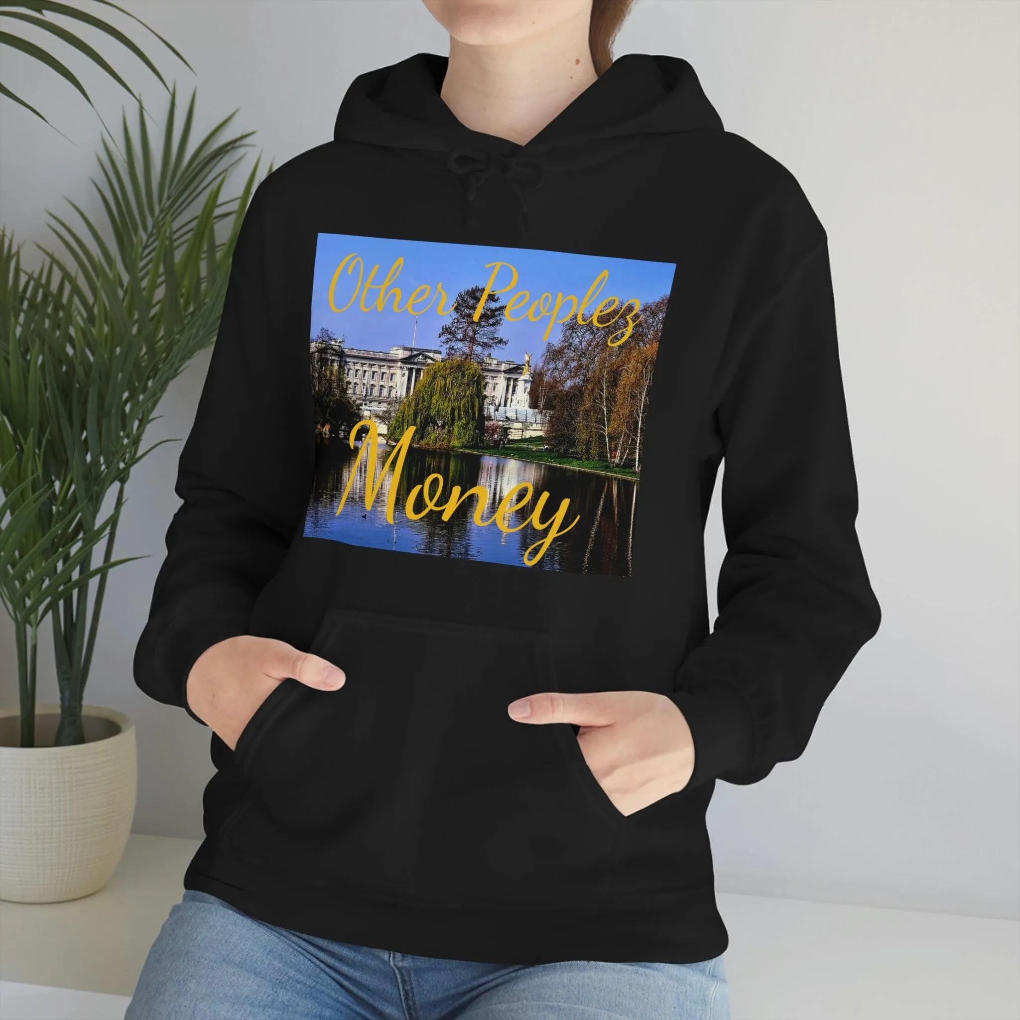 Heavy Blend™ Opm King's Coronation Hooded Sweatshirt