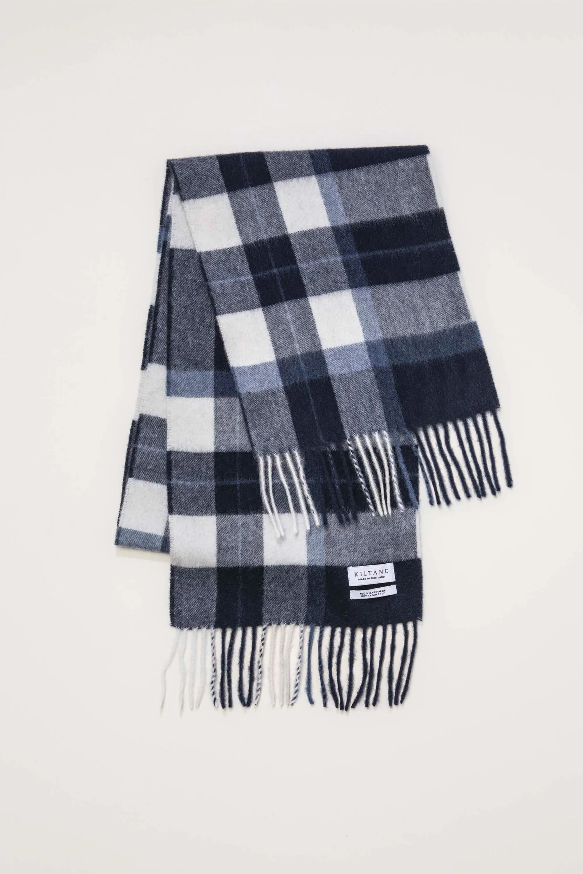 Made In Scotland Contemporary Cashmere Scarf - Chatham Navy