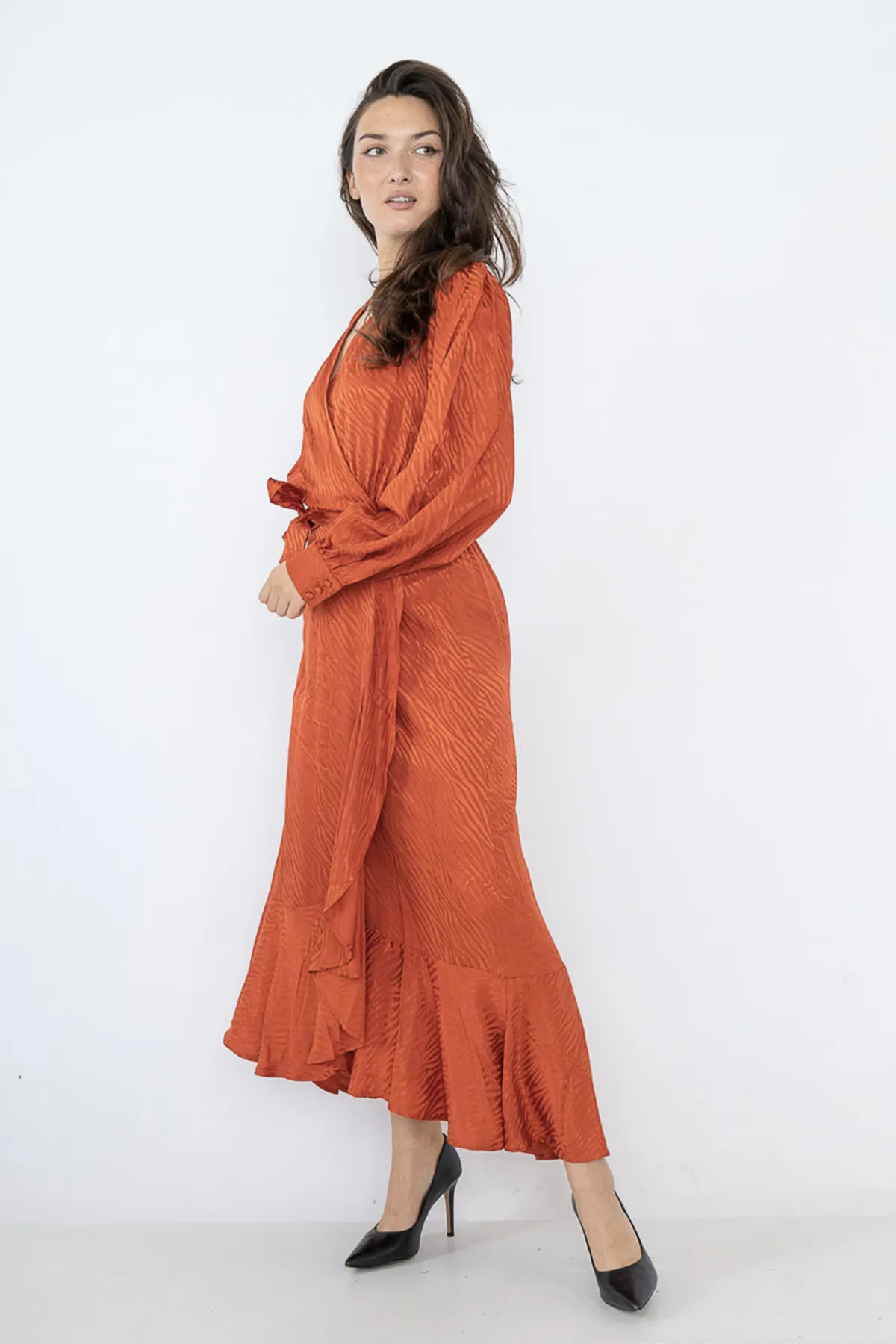 NICOLE LONG WRAP DRESS (RUST)