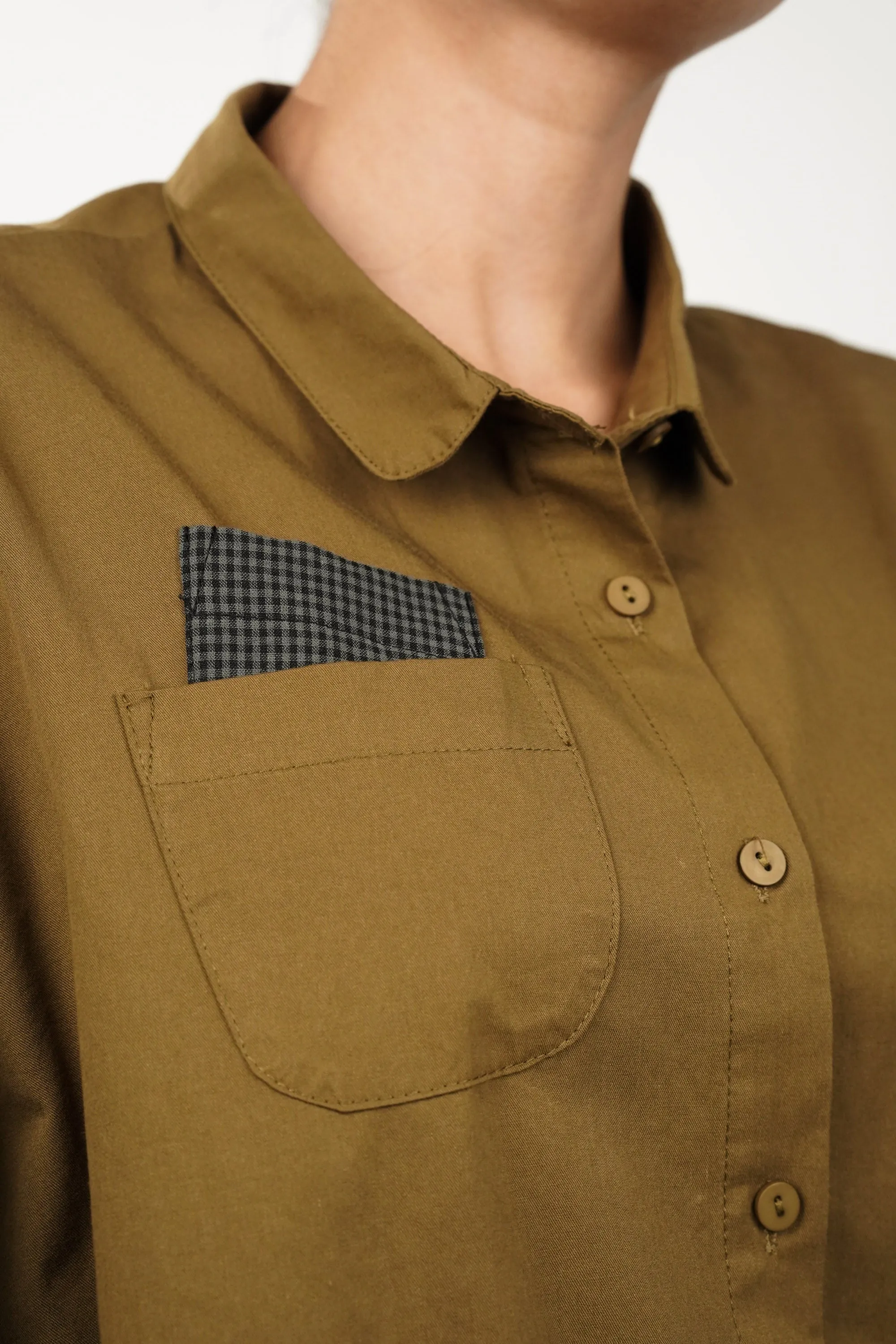 Peanut Brown Cotton Shirt With Multi Pockets