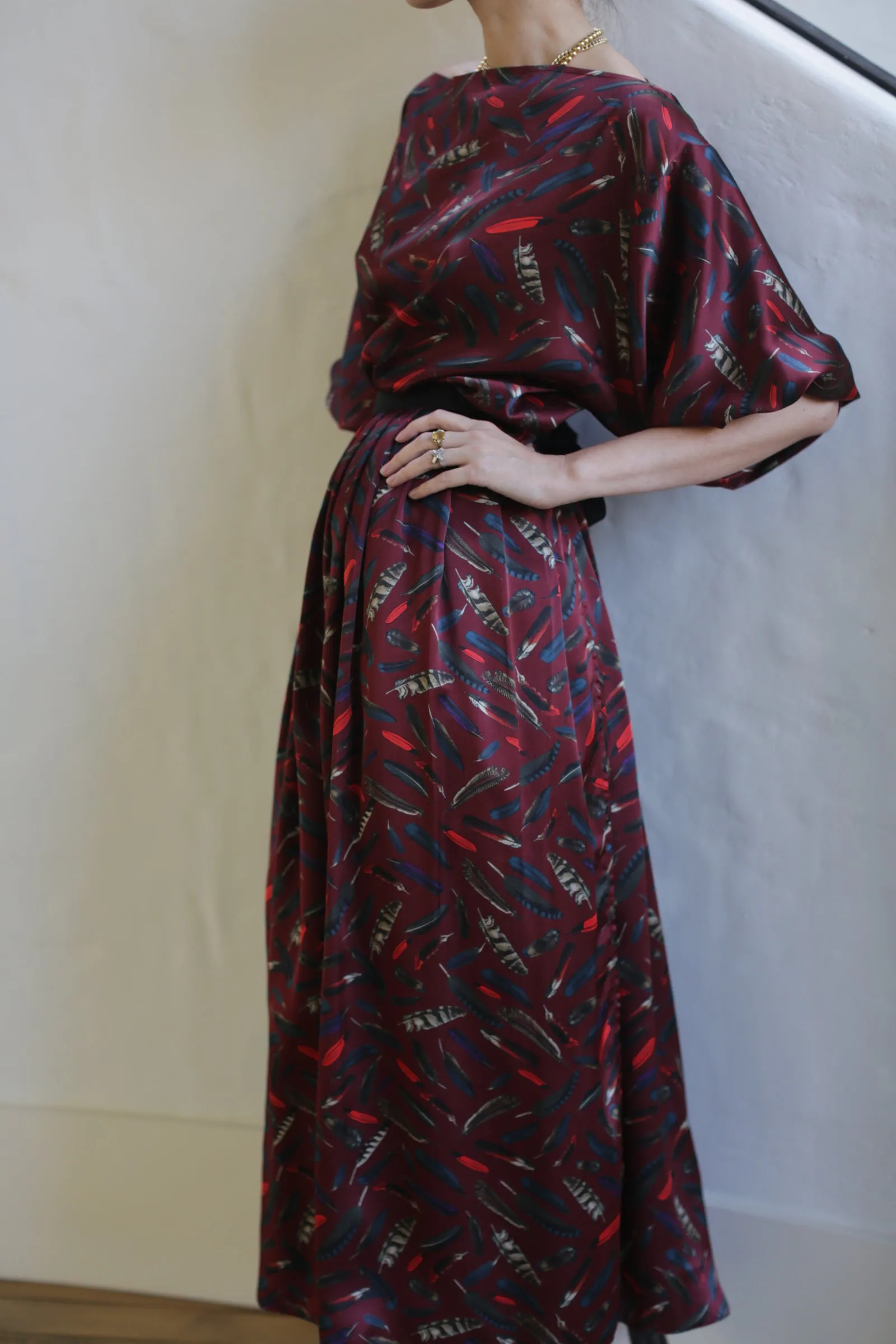 Silk Charmeuse Pleated Wrap Skirt | Feather Print Burgundy