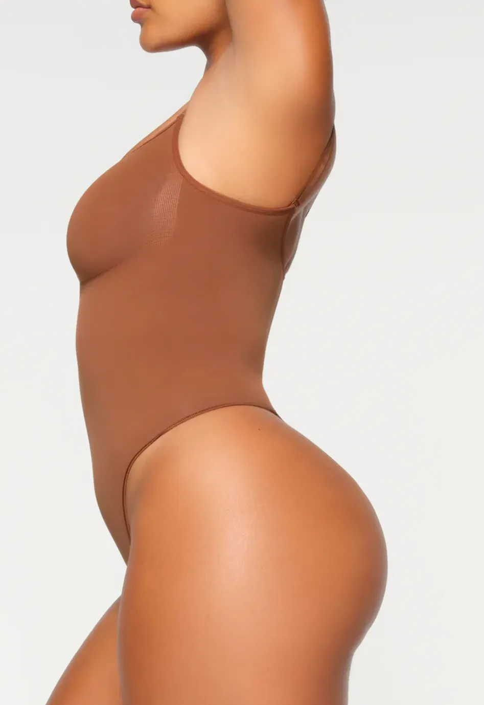 SKIMS VIRAL BODYSUIT Thong Seamless Sculpt by KIM KARDASHIAN