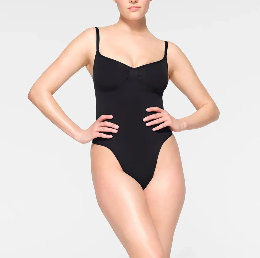 SKIMS VIRAL BODYSUIT Thong Seamless Sculpt by KIM KARDASHIAN