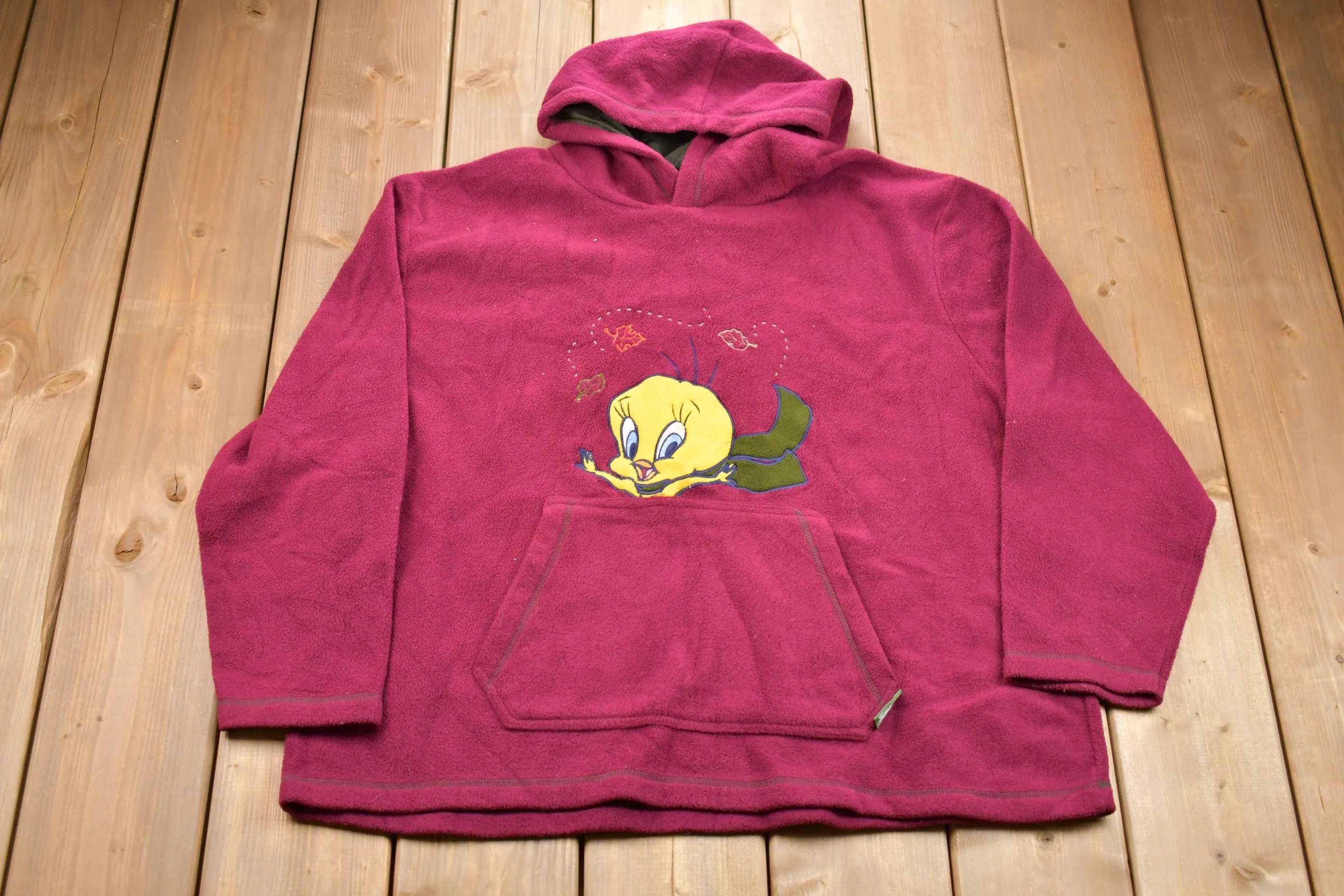 Vintage 1990s Looney Tunes Tweety Bird Embroidered Fleece Sweater